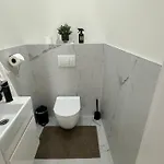Klimatizovaný Apartmánový Dom S Vírivkou, 9a * Senec