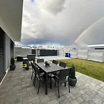 Klimatizovaný Apartmánový Dom S Vírivkou, 9a *