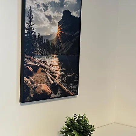 Holiday home Klimatizovany Apartmanovy Dom S Virivkou, 9a Senec