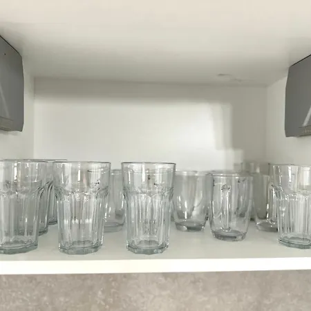 Klimatizovaný Apartmánový Dom S Vírivkou, 9a *
