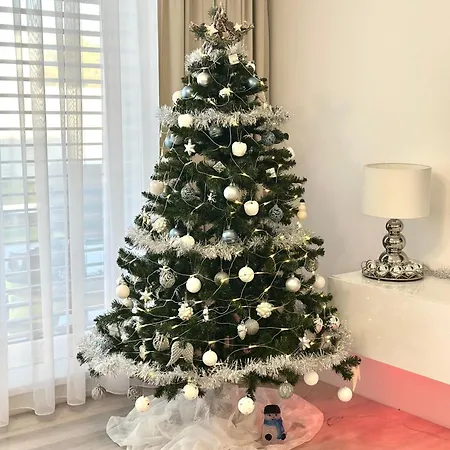 Klimatizovany Apartmanovy Dom S Virivkou, 9a סנץ