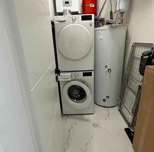 Klimatizovany Apartmanovy Dom S Virivkou, 9a 度假居 *